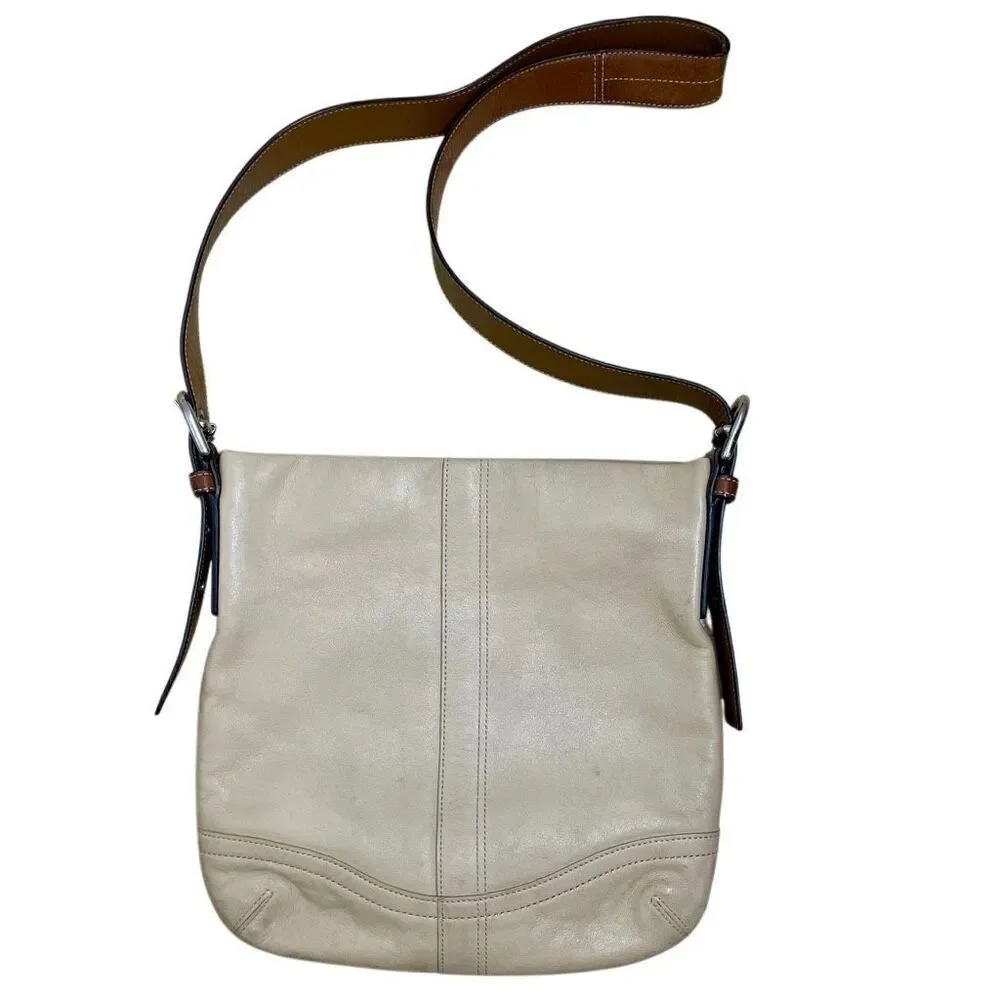 COACH BEIGE # k0782-f10938 ZIPPER OPEN LADIES LEATHER PURSE - SHOULDER BAG Tan‎